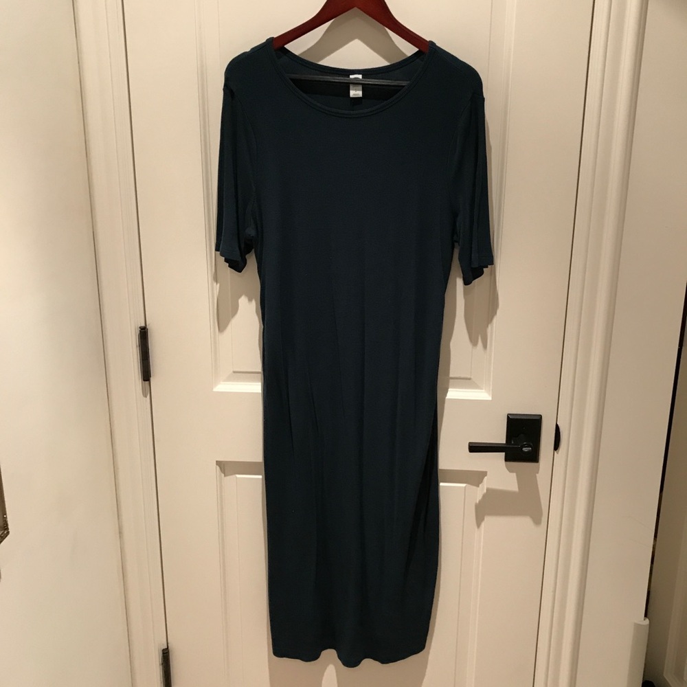 Old Navy Maternity Green Dress